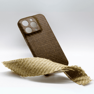 Flachs Cover - iPhone 16 Pro Max